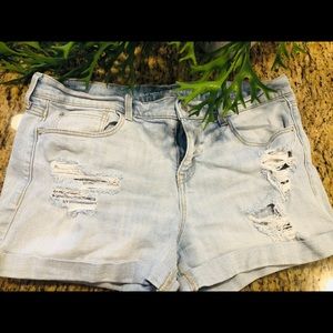 Old Navy Boyfriend Denim Cut Off Shorts